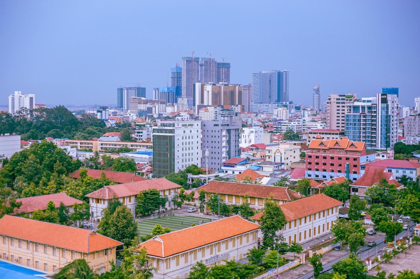 Check Inn Phnom Penh Royal Palace Exterior foto